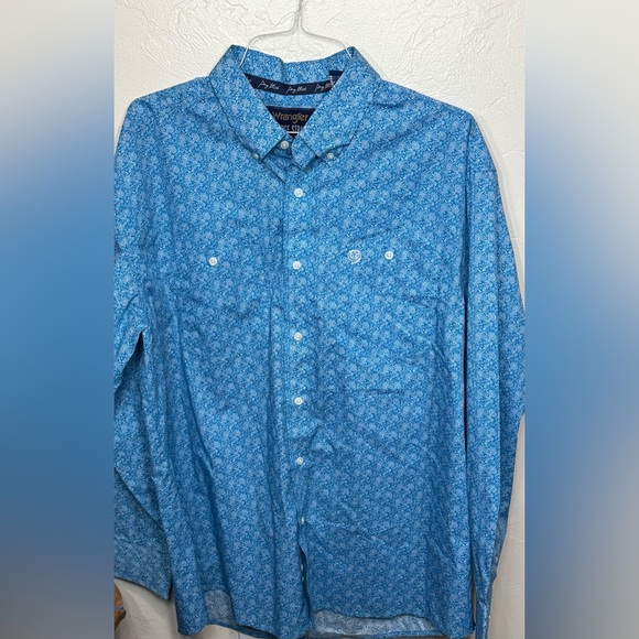 Wrangler George Strait Collection Men's Blue Button Down Shirt - Picture 2 of 7